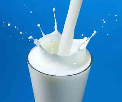 مزایا و معایب شیر کامل