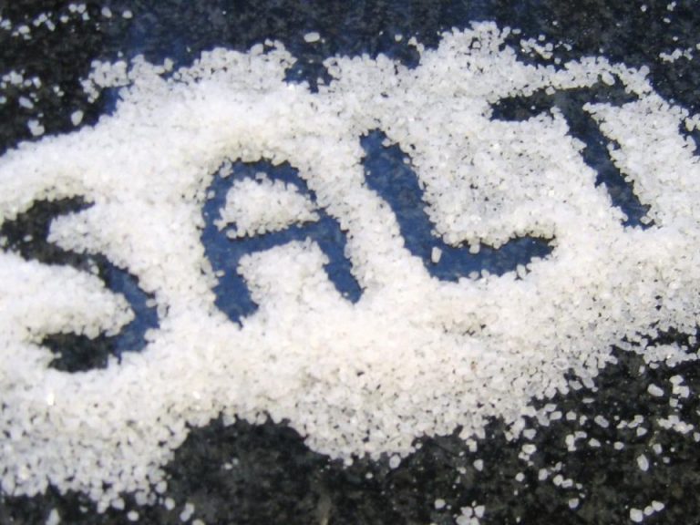 نمک منبع غذایی سدیم